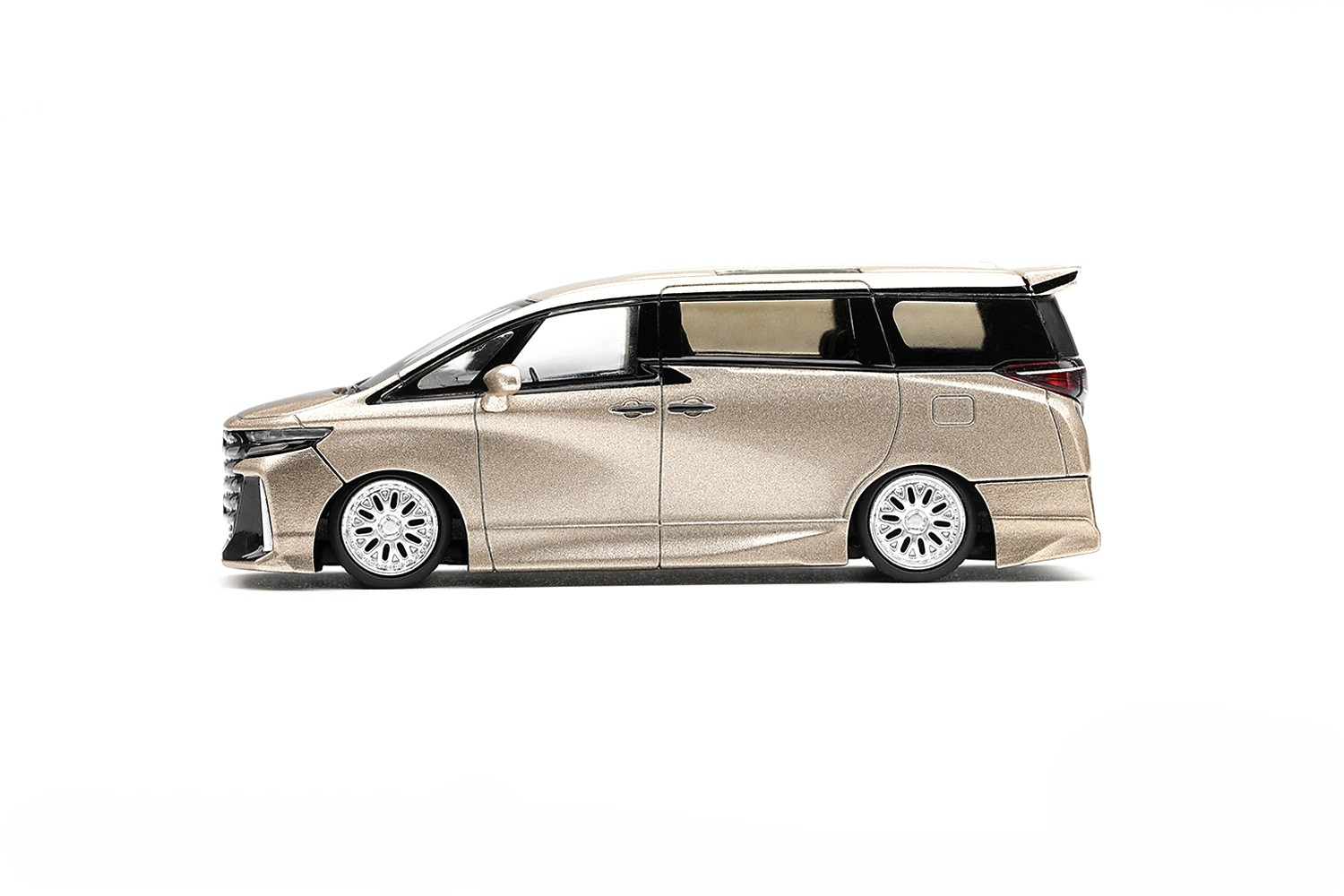 Toyota Vellfire 40 2026 kuhl gold metallic 1:64 Mini GT