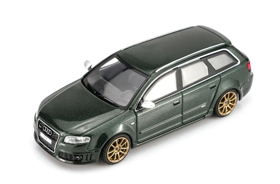 Audi A4 RS4 Avant Station Wagon 2005 deep green metallic 1:64 Motorhelix