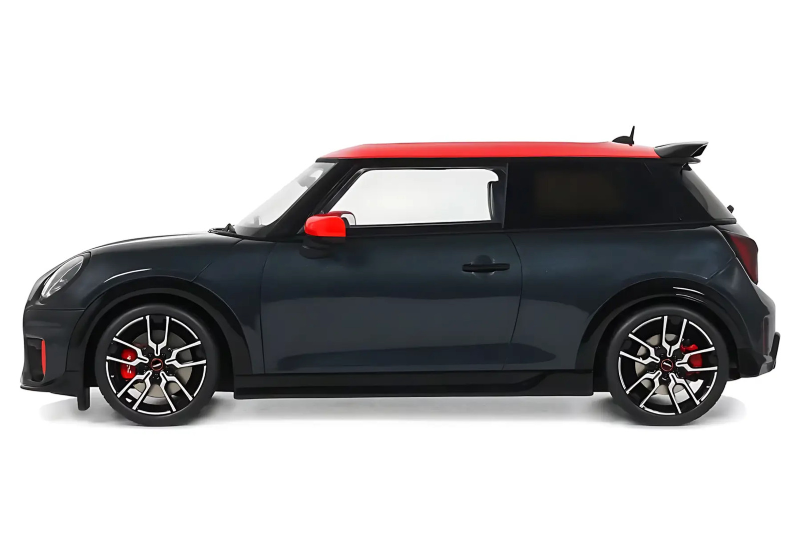 Mini Cooper JCW 2024 legend grey 1:18 OttOmobile
