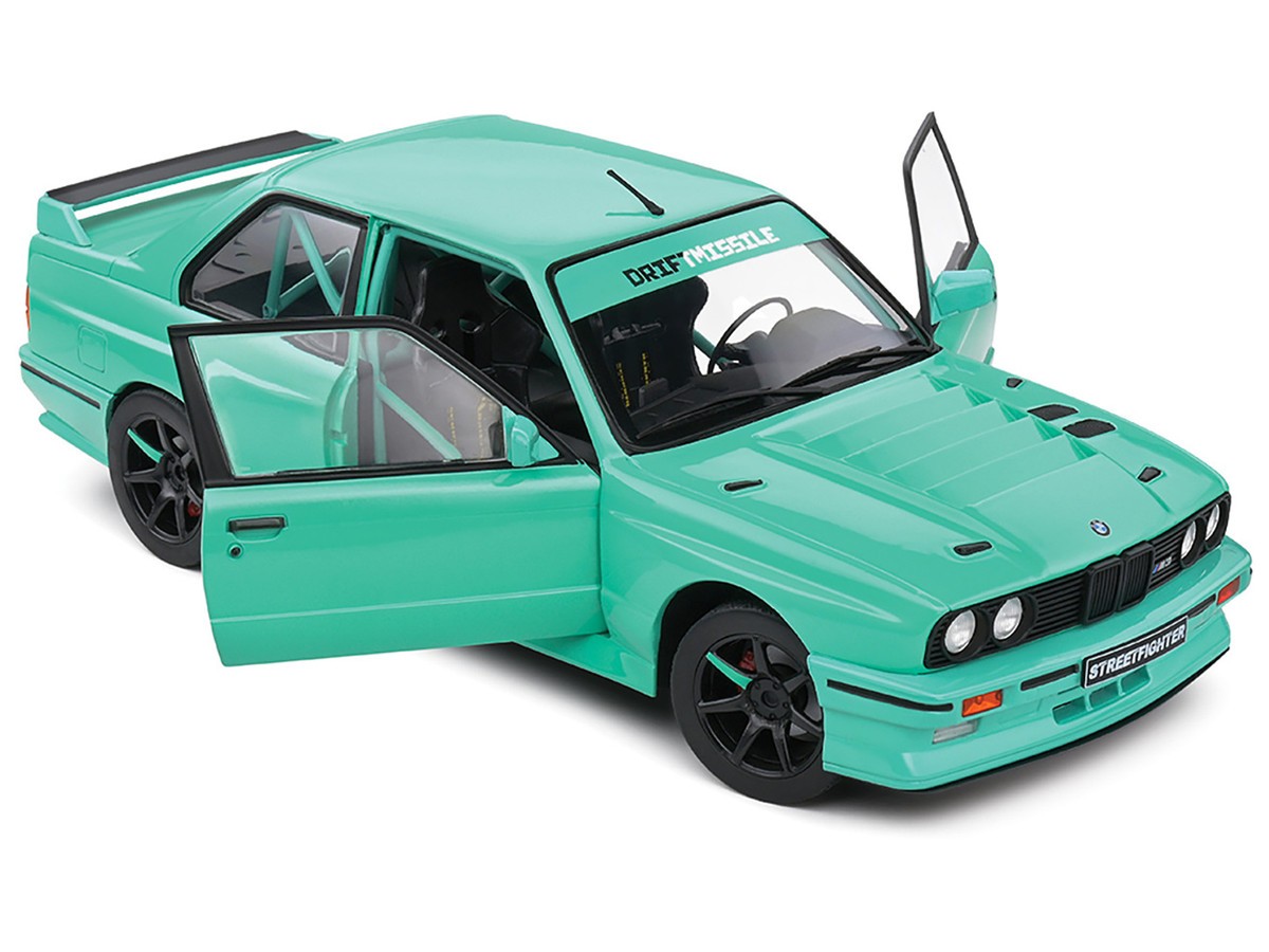 BMW M3 Solido Works 1990 Tiffany blue 1:18 Solido