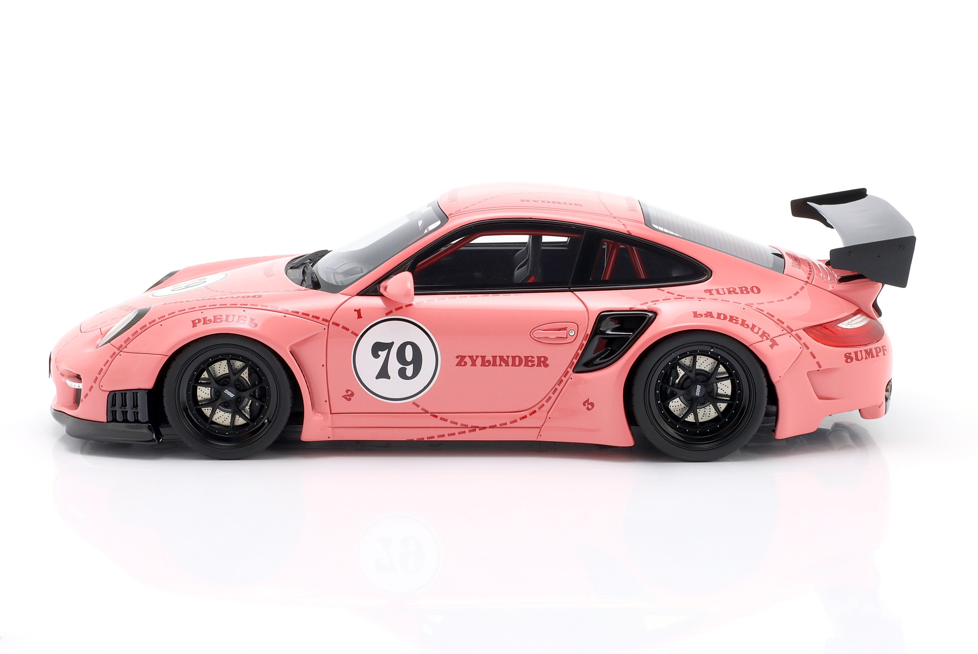 Porsche 911 (997) Turbo S LBWK Sidney Hoffmann "Die Sau" #79 pink 1:18 Werk83