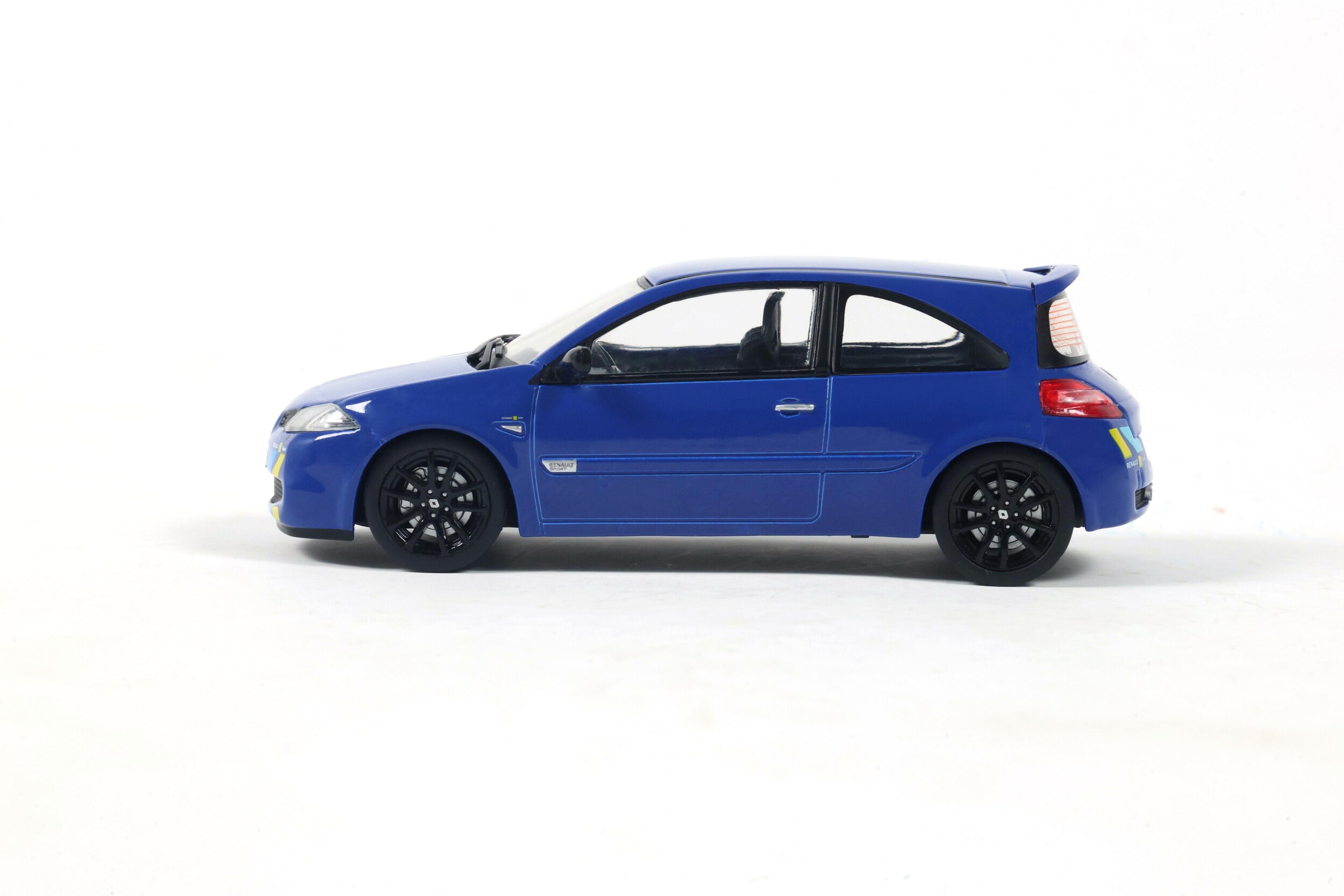Renault Megane 2 RS F1 Team (R25) 2005 blue 1:43 Solido