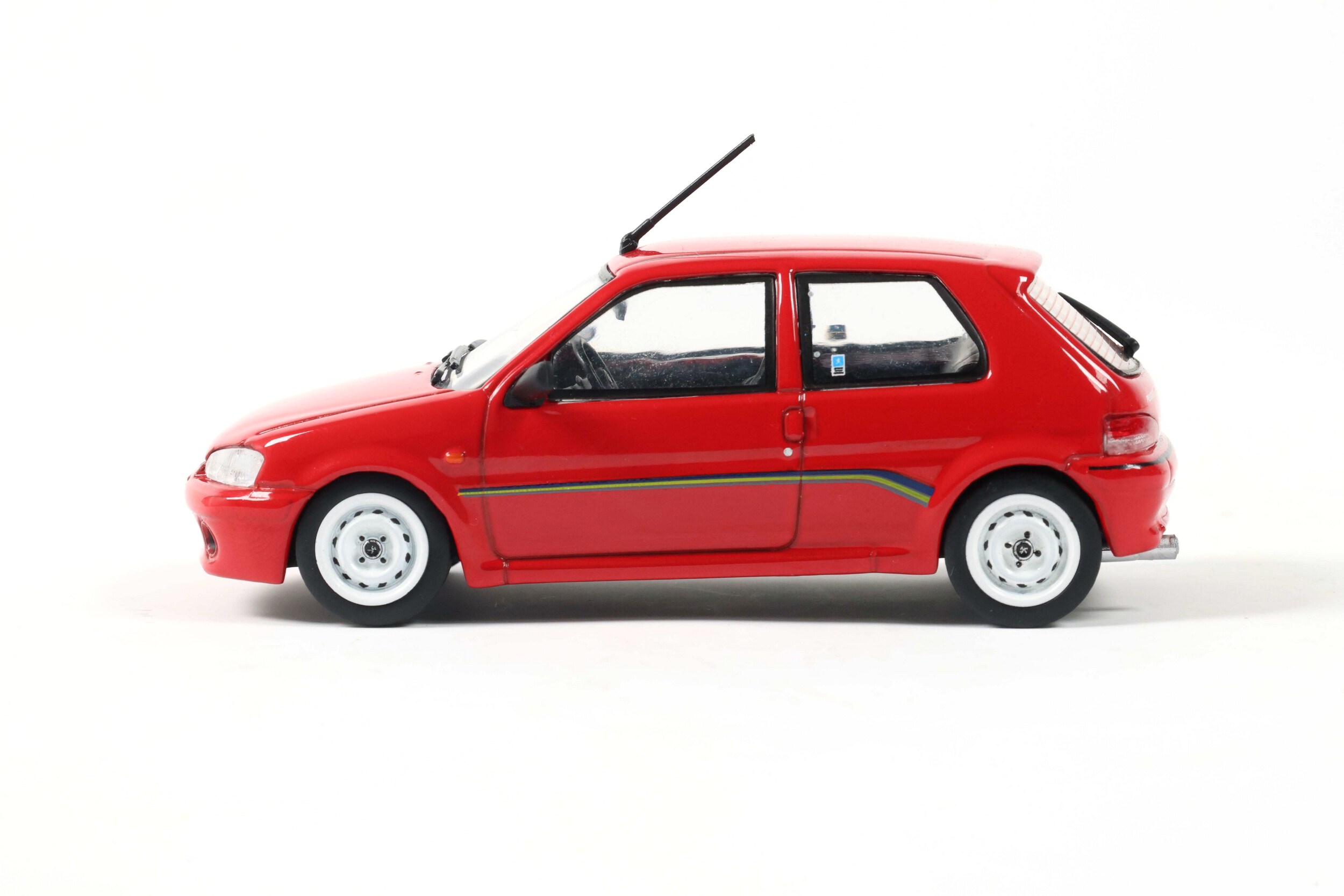 Peugeot 106 PH.2 Rallye Rouge Vallelunga 1995 1:43 Solido