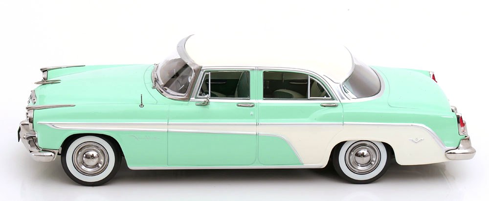 DeSoto Fireflite Sedan 1955 light green/cream 1:18 KK Scale