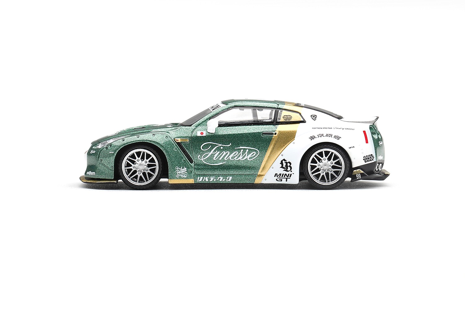 Nissan GT-R R35 LB Works Type 1 With Custom Ducktail Auto Finesse 2025 1:64 Mini GT