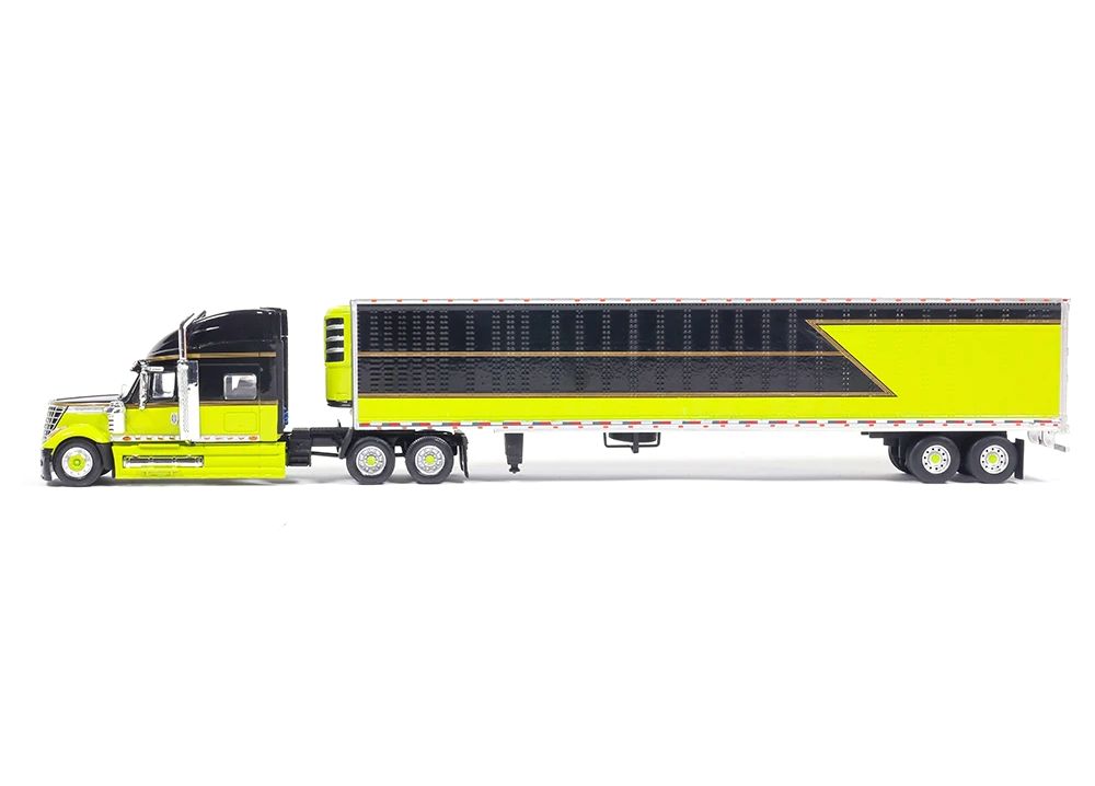 International Lonestar 2010 With Reefer Trailer green/black 1:64 Ixo America