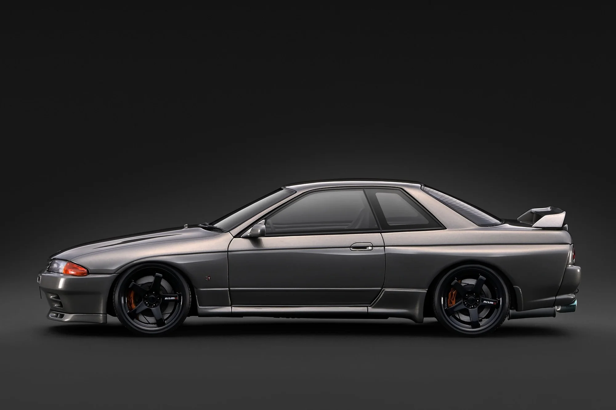 Nissan Nismo BNR32 CRS grey 1:18 Ignition Model