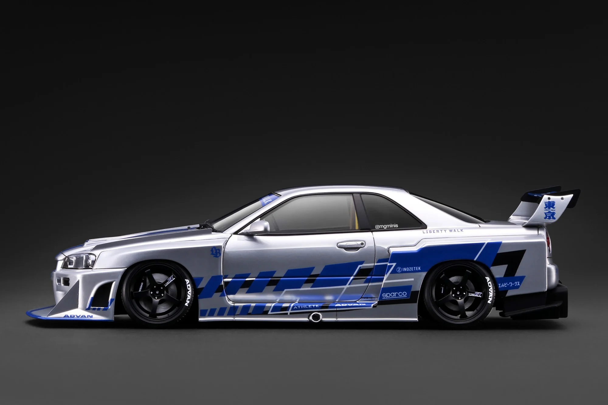 LB-Super Silhouette Skyline silver 1:18 Ignition Model