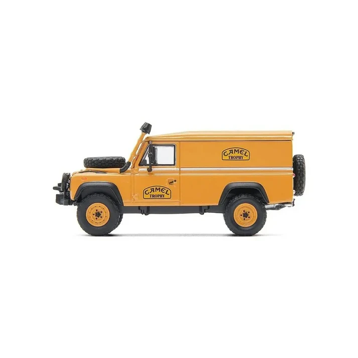 Land Rover Defender 110 Support Unit Camel Trophy Borneo 1985 1:64 Almost Real