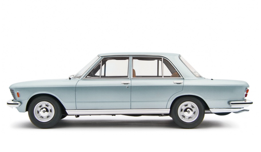 Fiat 130 Berlina 1971 light blue metallic 1:18 Laudoracing Model