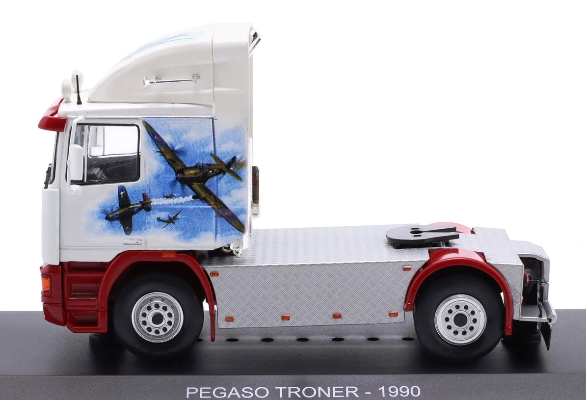 Pegaso Troner Truck 1990 white/red/decor 1:43 Hachette