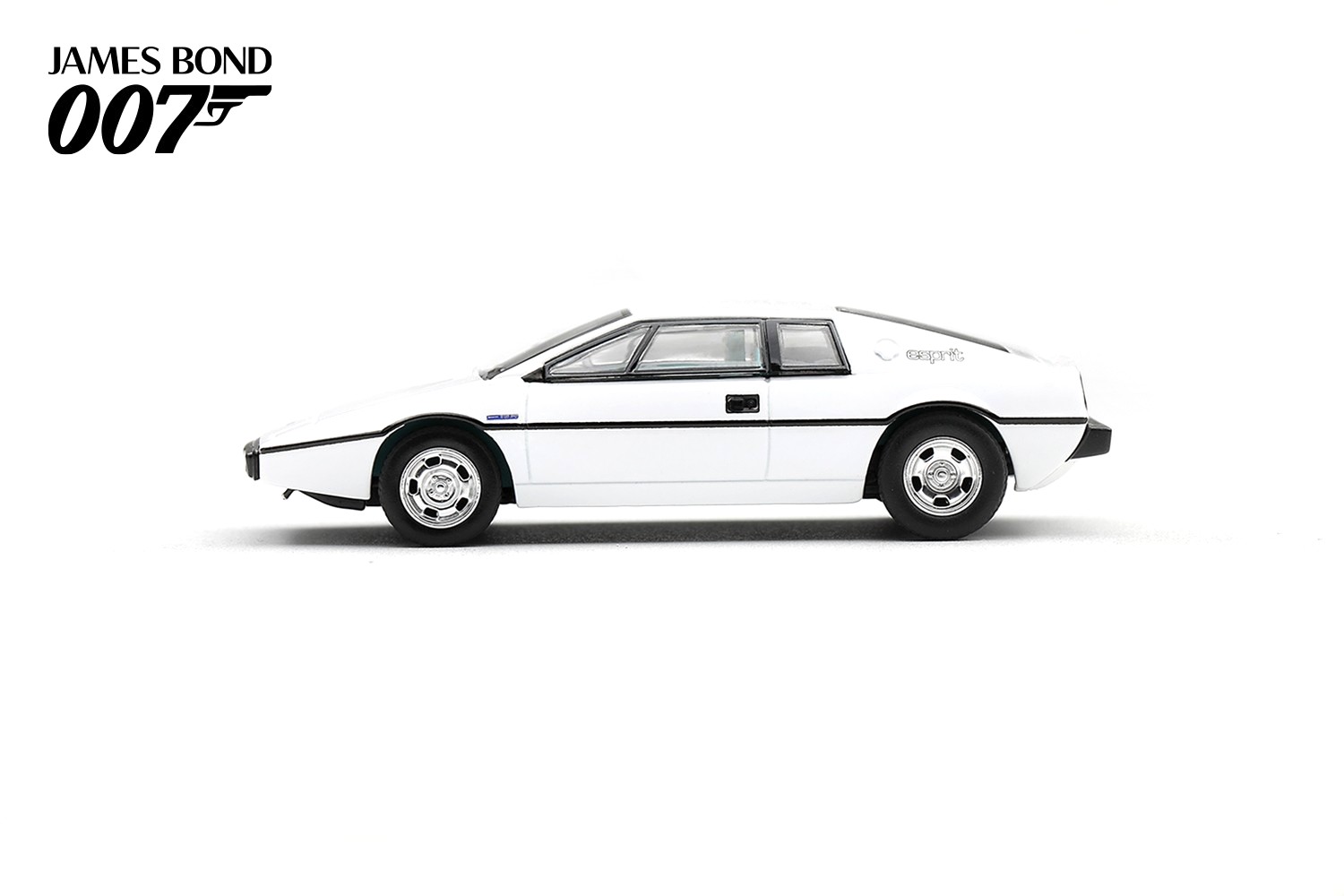 Lotus Esprit S1 *The Spy Who Loved Me* 1977 English Blister Packaging 1:64 Mini GT