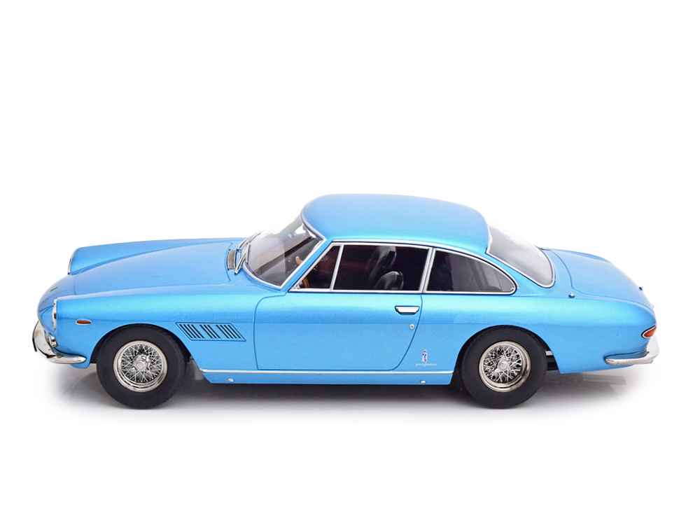 Ferrari 330 GT 2+2 1964 light blue metallic 1:18 KK Scale