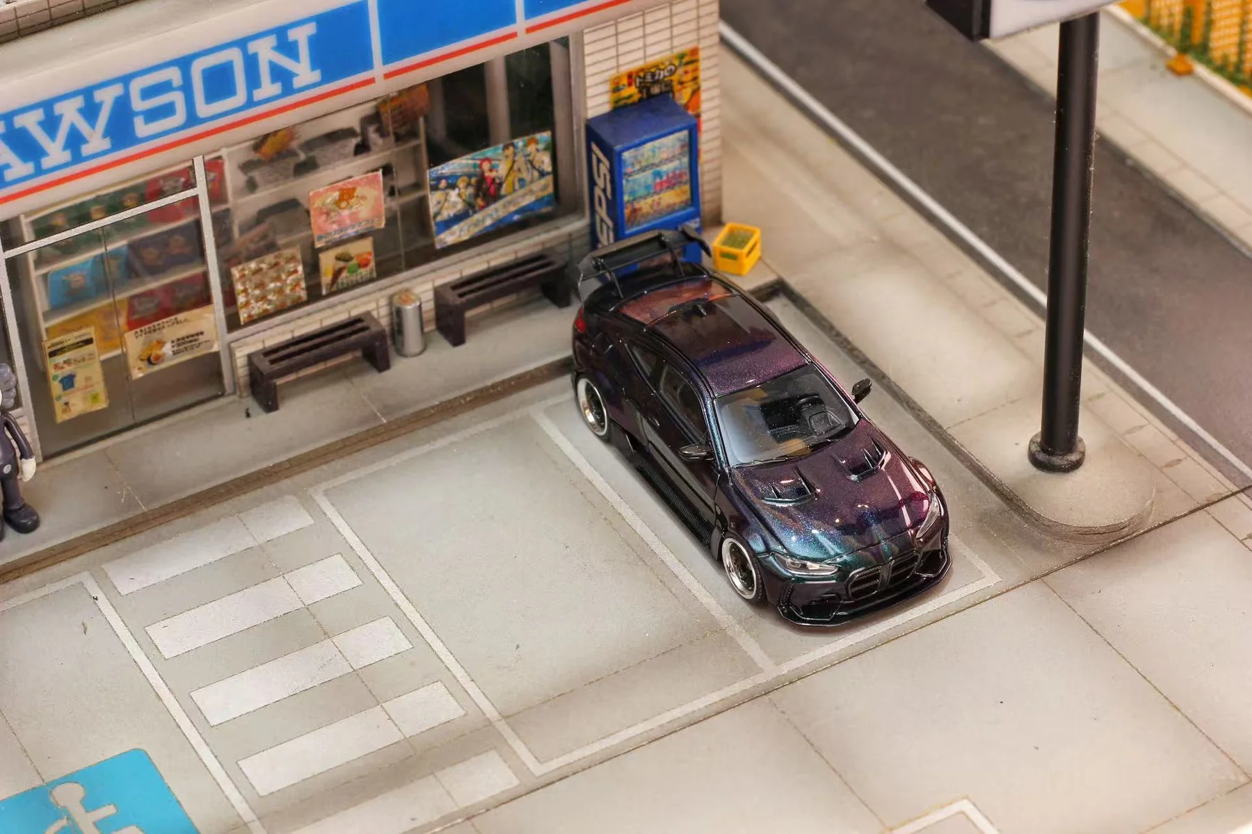 BMW G82 chameleon 1:64 Street Weapon