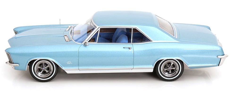Buick Riviera 1965 light blue metallic 1:18 KK Scale