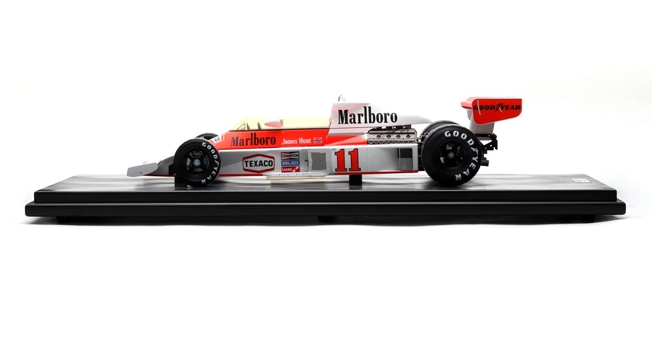 McLaren M23 #11 J.Hunt 3rd Japan GP 1976 1:8 Spark