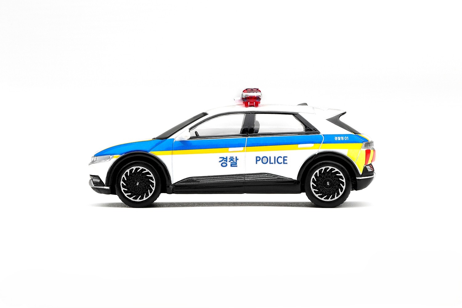 Hyundai Ioniq 5 Police Car 1:64 Mini GT
