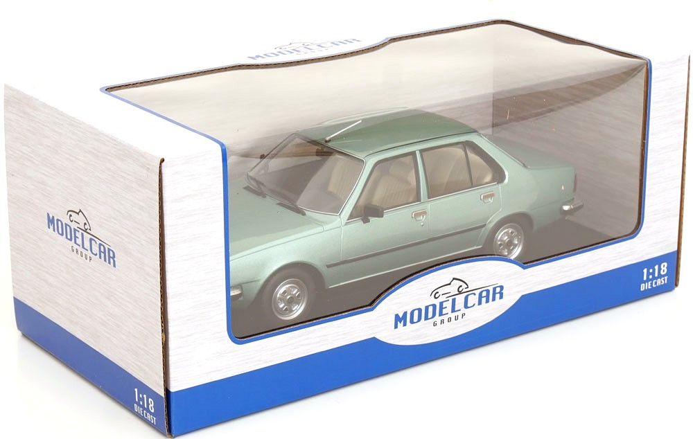 Renault 18 1978 green 1:18 MCG Modelcar Group