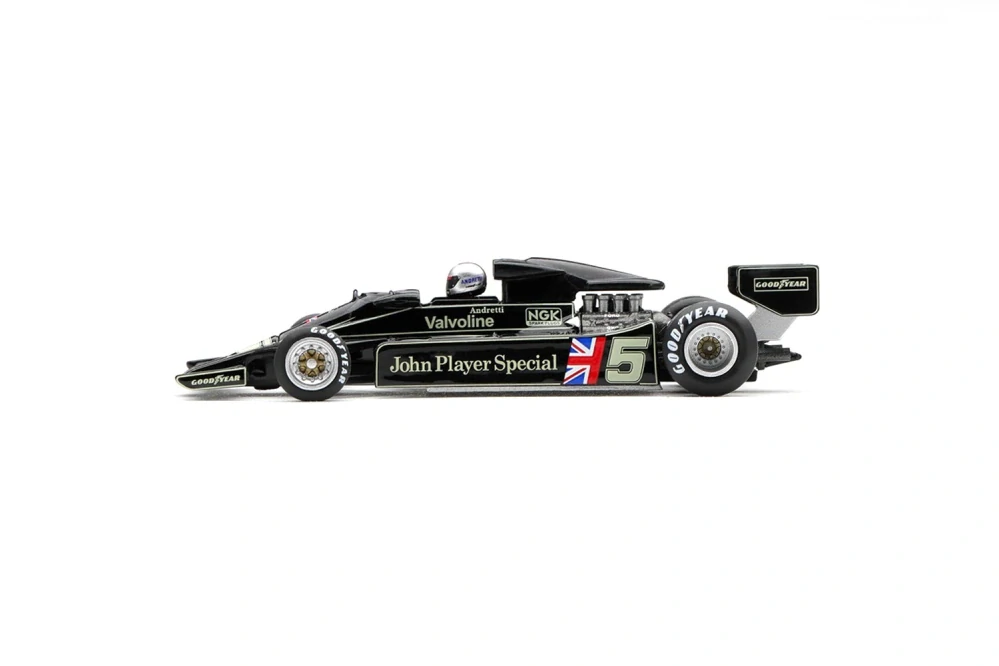 Lotus 78 #5 Mario Andretti Winner US GP West 1977 1:64 Mini GT