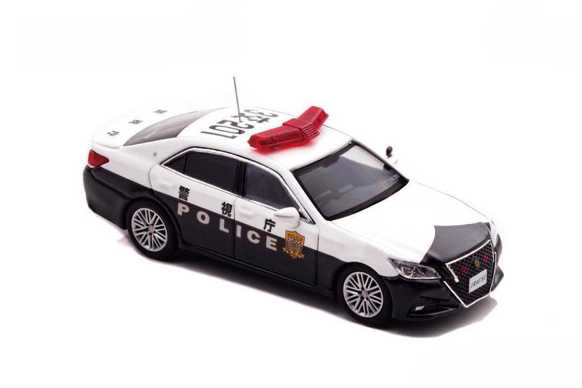 Toyota Crown Athlete (GRS214) Traffic Police Car Tokyo MPD white/black 1:64 Rai's
