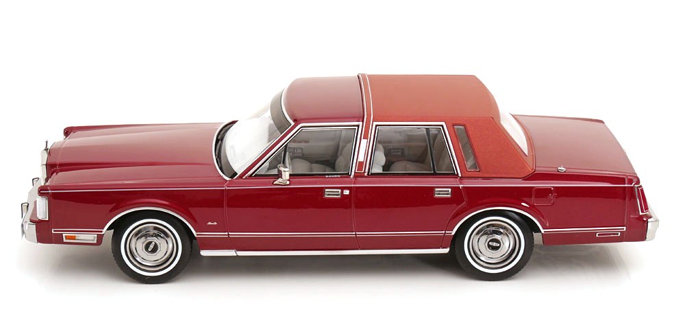 Lincoln Town Car *Point Break* 1985 red metallic 1:18 KK Scale
