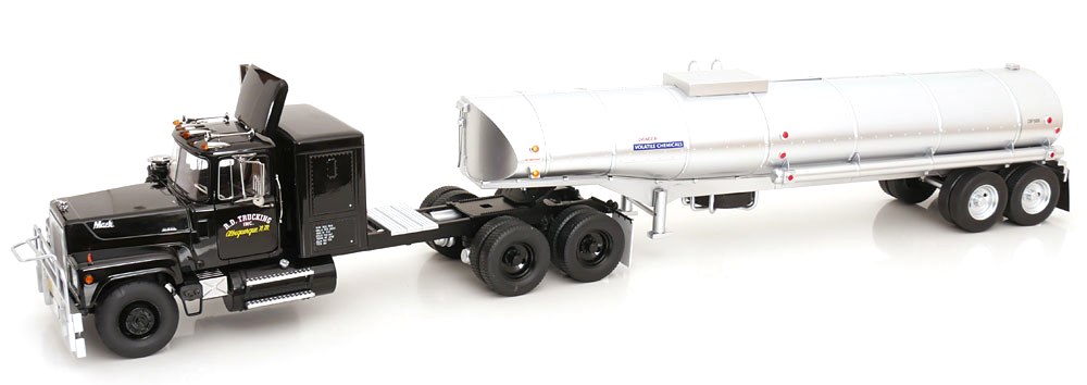 Fruehauf Heil Trailer silver 1:18 Road Kings