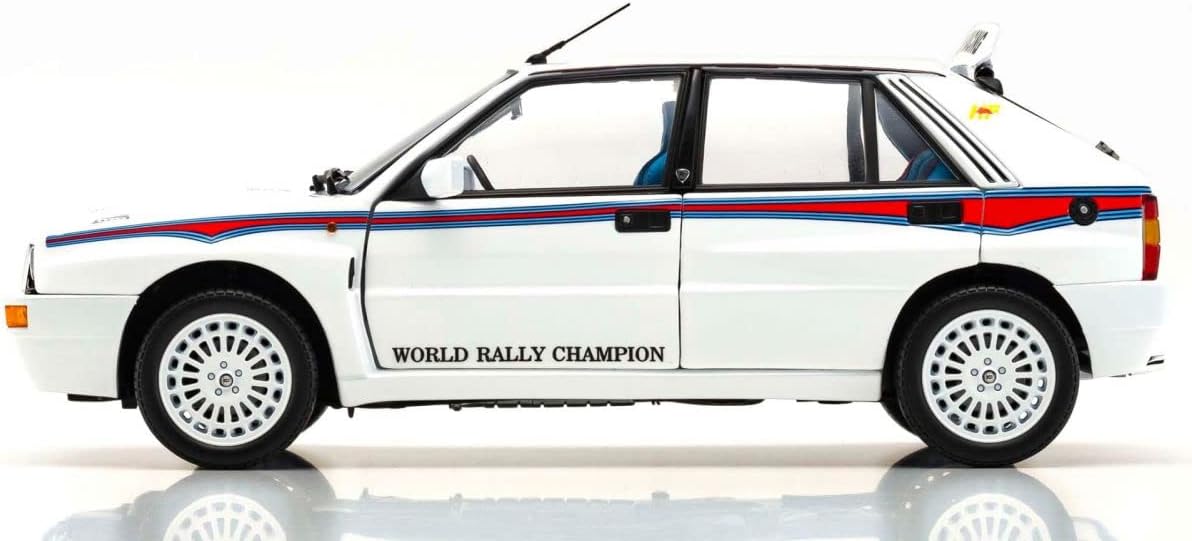 Lancia Delta HF Integrale Martini 6 1992 1:18 Kyosho
