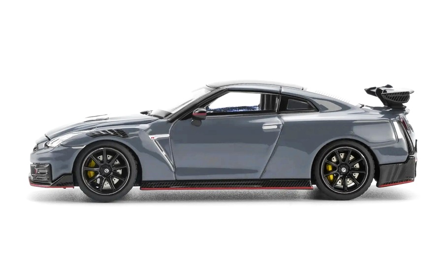 Nissan GT-R (R35) Nismo Coupe 2024 stealth grey 1:64 Motorhelix