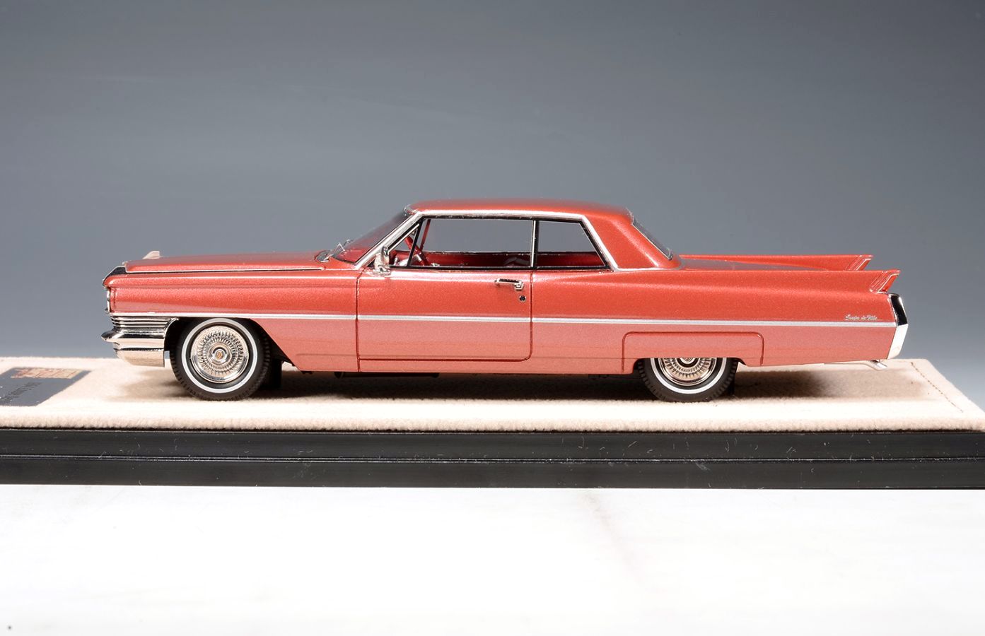 Cadillac Coupe de Ville 1964 firemist red 1:43 Stamp Models