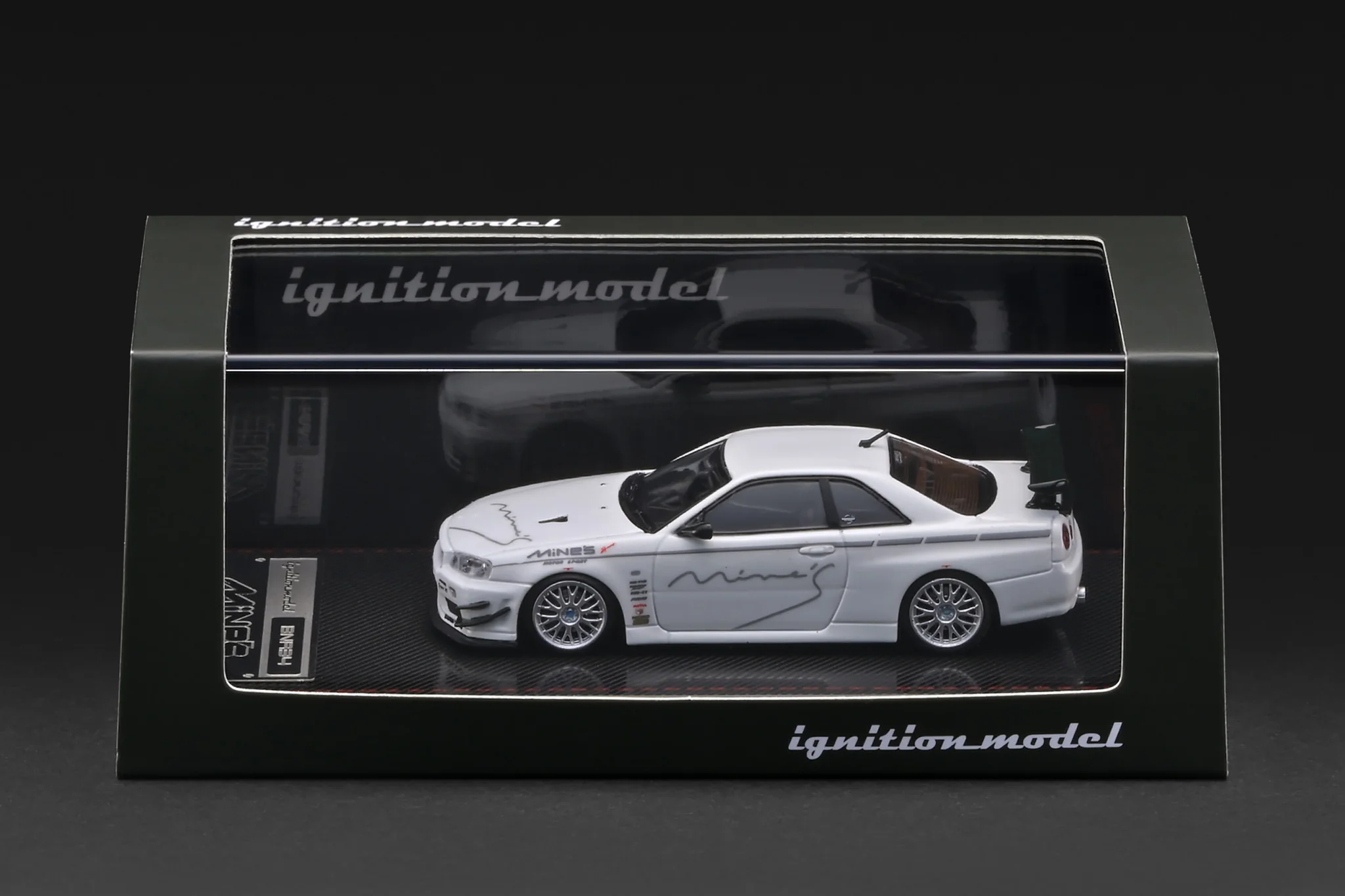Nissan Skyline GT-R Mine's R34 white 1:64 Ignition Model