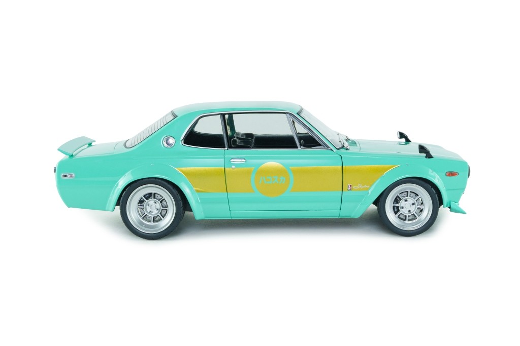 Nissan Skyline 2000 GT-R Hakosuka Solido Works 1970 mint green 1:18 Solido