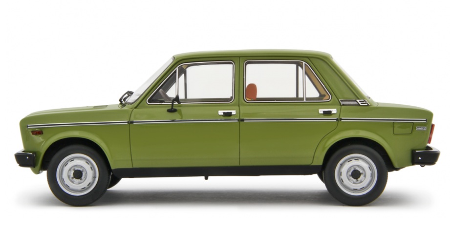 Fiat 128 1100 CL 1976 green 1:18 Laudoracing Model