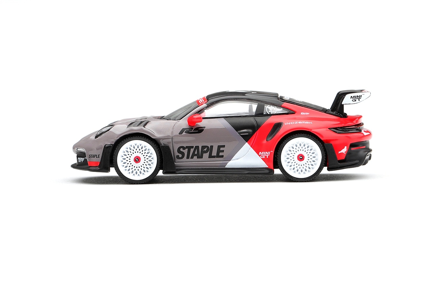 Porsche 911 (992) GT3 RS 2025 *Staple x Inozetek* 1:64 Mini GT