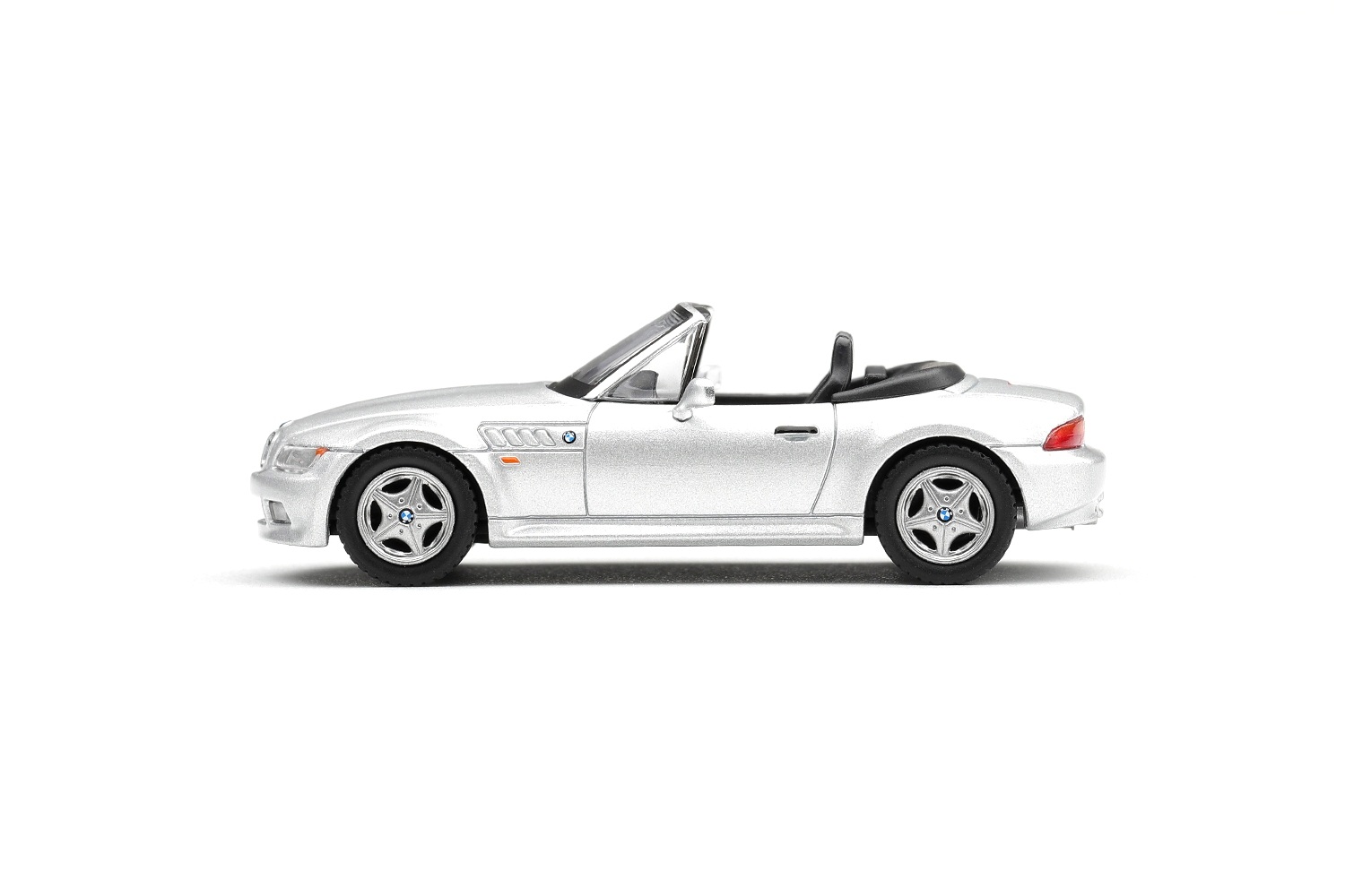 BMW Z3 2,8I 1997 titanium silver 1:64 Mini GT