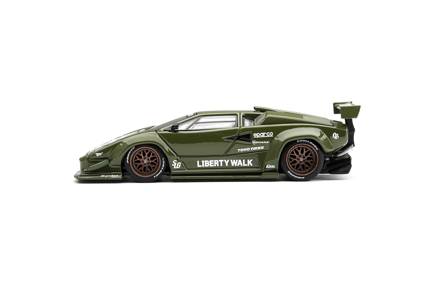 Lamborghini Countach LB★WORKS 2025 army green 1:64 Mini GT