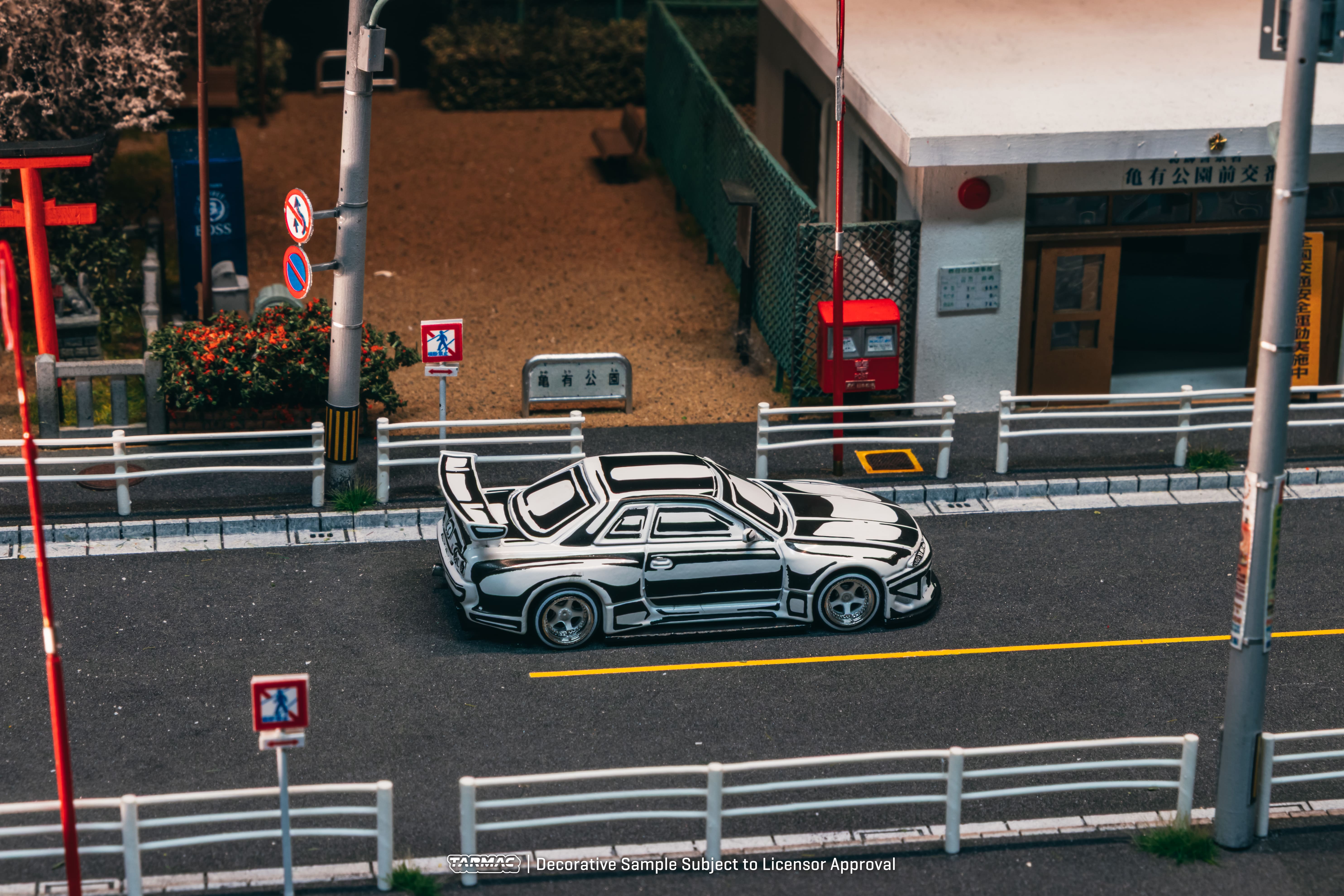 Nissan Skyline GTR (R32) *Designed By Joshua Vides* 2026 white/black 1:64 Tarmac