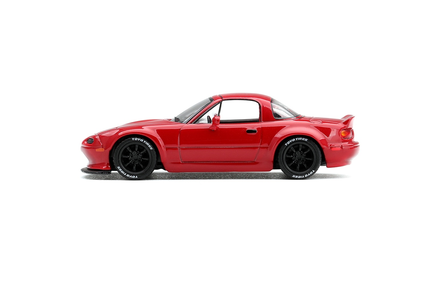 Mazda MX-5 (NA) Pandem 2021 classic red 1:64 Mini GT