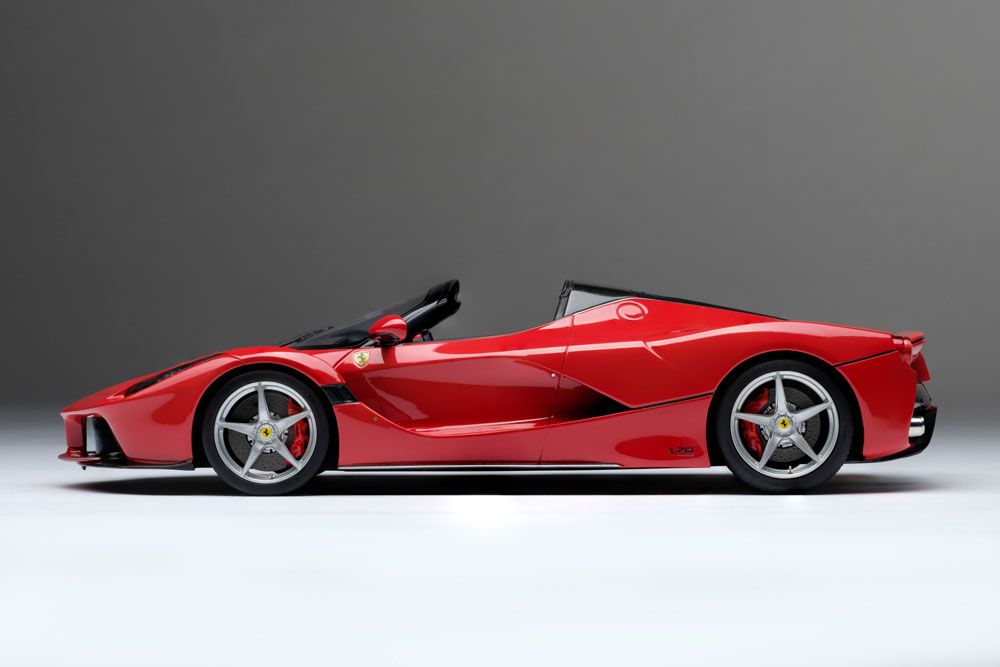 Ferrari LaFerrari Aperta red 1:18 Amalgam