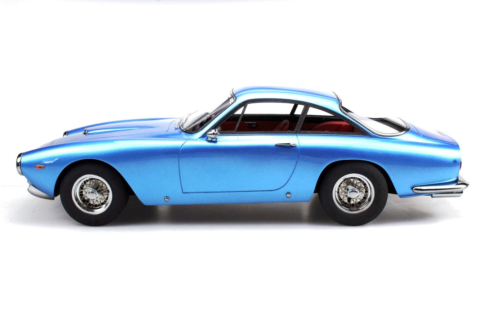 Ferrari 250 Lusso light blue metallic 1:12 Top Marques Collectibles