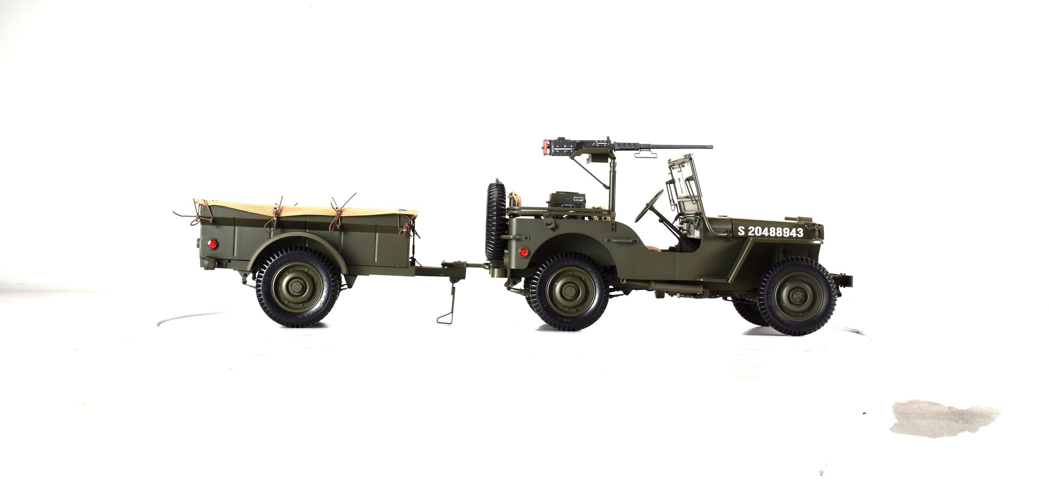 Jeep Willys with Trailer 1943 olive 1:8 Premium X 