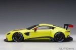 Aston Martin Vantage GTE Le Mans PRO 2018 presentation car green with stripes/accents 1:18 AUTOart