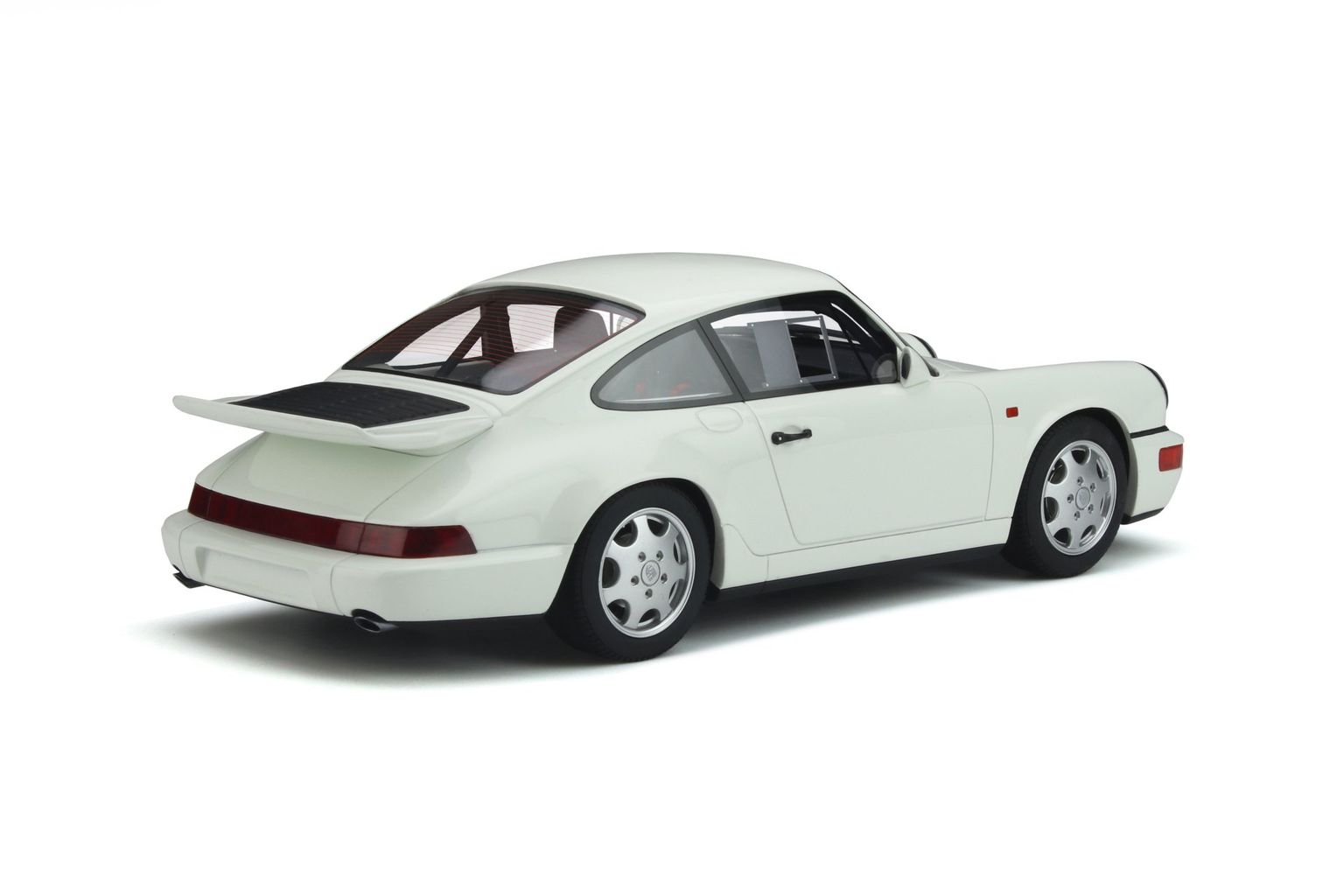 Porsche 911 964 Carrera 4 Lightweight 1991 Grand Prix white 1:18 GT Spirit