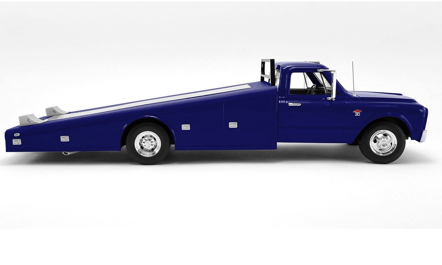 Chevrolet C-30 Ramp Truck 1967 dark blue 1:18 Acme Diecast