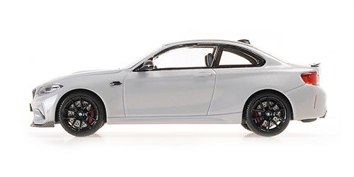 BMW M2 CS 2020 silver/black wheels 1:43 Minichamps
