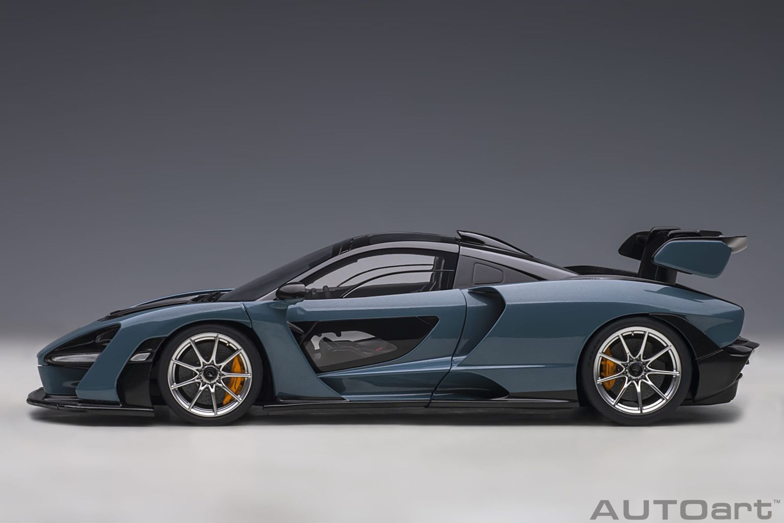McLaren Senna 2018 vision victory 1:18 AUTOart