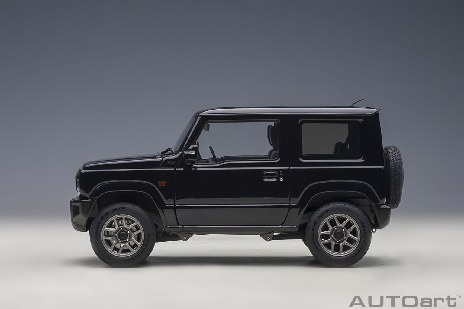 Suzuki Jimny JB64 RHD bluish black pearl 1:18 AUTOart