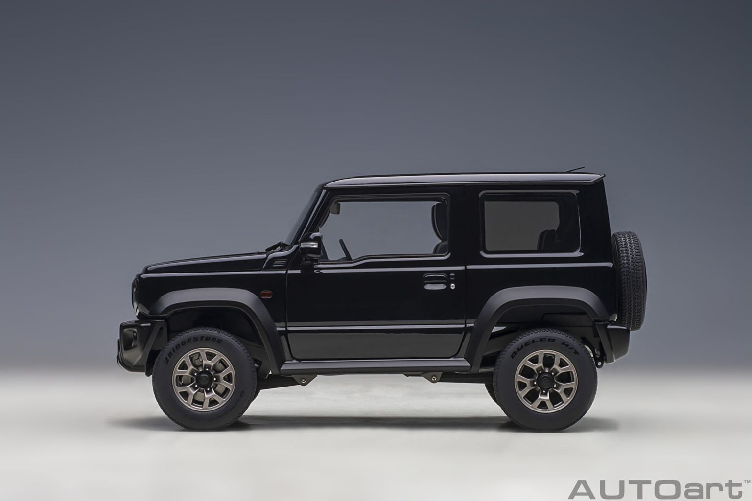 Suzuki Jimny SIERRA 2018 bluish black 1:18 AUTOart