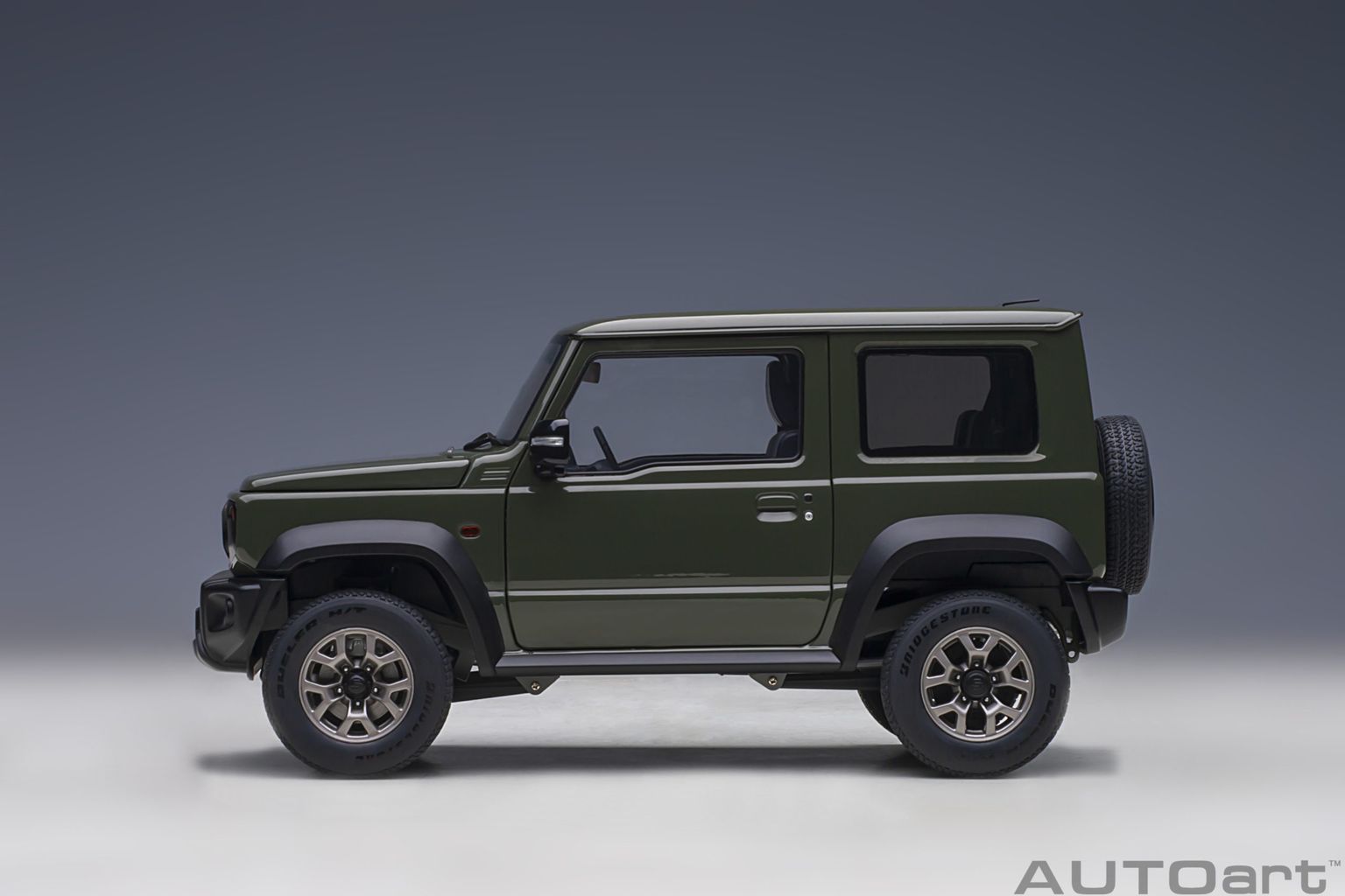 Suzuki Jimny SIERRA 2018 jungle green 1:18 AUTOart