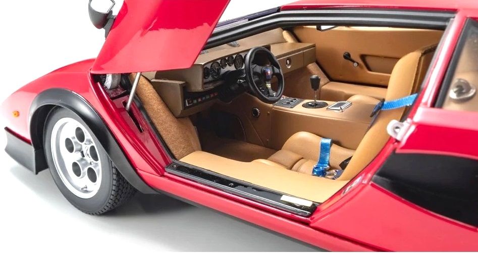 Lamborghini Countach LP500S Walter Wolf 1982 1:12 Kyosho