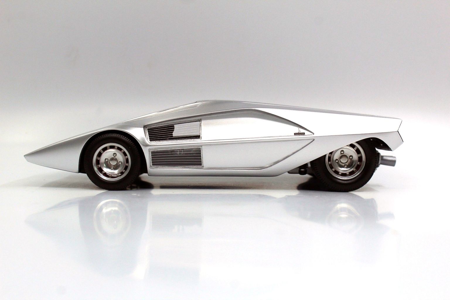 Lancia Stratos Zero Concept 1970 silver 1:12 Top Marques Collectibles